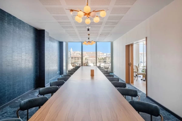 Bureau fermé  idéal pour votre activité professionnelle à Marseille