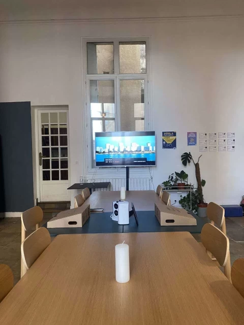 Salle de réunion  idéal pour votre activité professionnelle à Montpellier