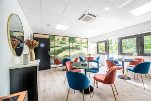 Salle de réunion  idéal pour votre activité professionnelle à Nantes
