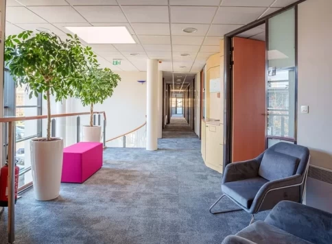 Bureau fermé  idéal pour votre activité professionnelle à Nantes