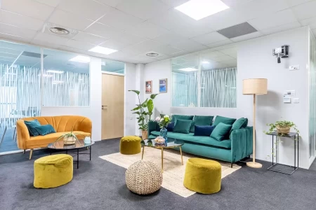 Salle de réunion  idéal pour votre activité professionnelle à Nantes