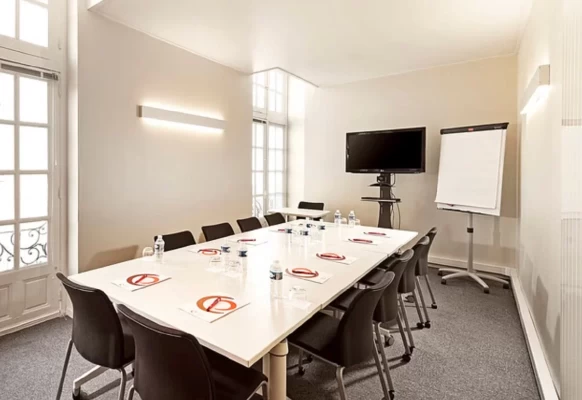 Salle de réunion  idéal pour votre activité professionnelle à Nantes