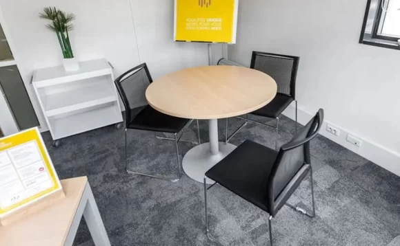 Bureau fermé  idéal pour votre activité professionnelle à Nantes
