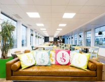 Bureau fermé  idéal pour votre activité professionnelle à Neuilly-sur-Seine