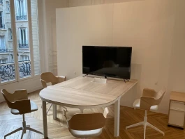 Bureau fermé  idéal pour votre activité professionnelle à Neuilly-sur-Seine