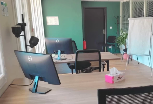 Bureau fermé  idéal pour votre activité professionnelle à Niort