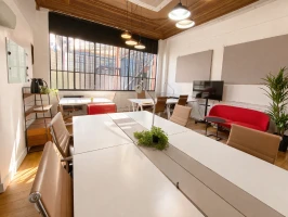 Bureau fermé  idéal pour votre activité professionnelle à Paris 10