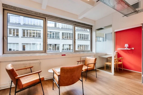 Plateau privé  idéal pour votre activité professionnelle à Paris 10e Arrondissement