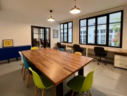 Bureau fermé  idéal pour votre activité professionnelle à Paris 10e Arrondissement