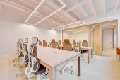 Plateau privé  idéal pour votre activité professionnelle à Paris 11e Arrondissement