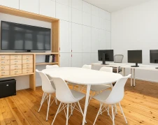 Plateau privé  idéal pour votre activité professionnelle à Paris 11e Arrondissement