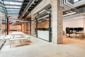 Plateau privé  idéal pour votre activité professionnelle à Paris 11e Arrondissement