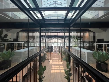 Plateau privé  idéal pour votre activité professionnelle à Paris 12e Arrondissement