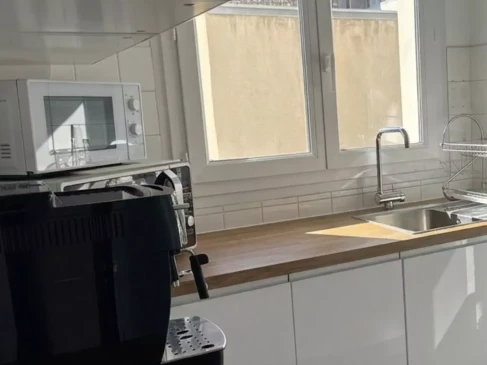 Bureau fermé  idéal pour votre activité professionnelle à Paris 13