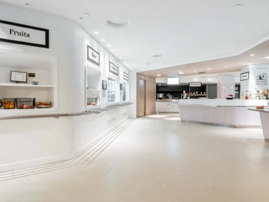 Plateau privé  idéal pour votre activité professionnelle à Paris 15e Arrondissement