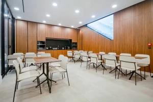 Plateau privé  idéal pour votre activité professionnelle à Paris 16e Arrondissement