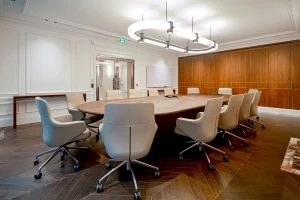 Plateau privé  idéal pour votre activité professionnelle à Paris 16e Arrondissement