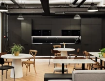 Plateau privé  idéal pour votre activité professionnelle à Paris 16e Arrondissement
