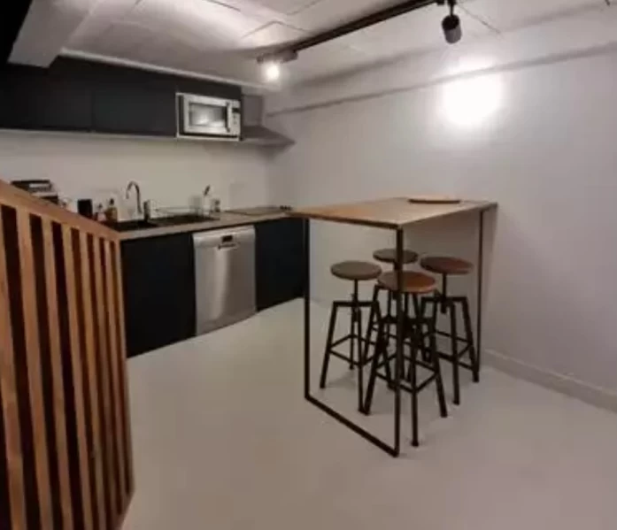 Bureau fermé  idéal pour votre activité professionnelle à Paris 17e Arrondissement