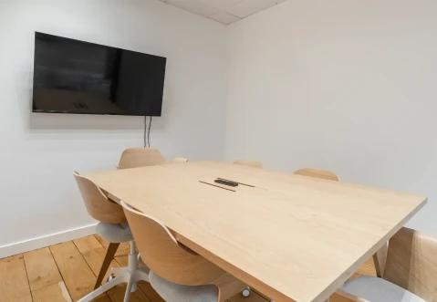 Bureau fermé  idéal pour votre activité professionnelle à Paris 17e Arrondissement