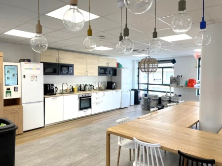 Plateau privé  idéal pour votre activité professionnelle à Paris 18e Arrondissement