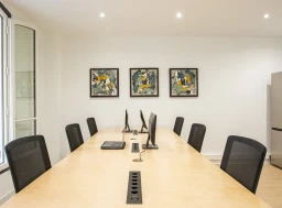 Bureau fermé  idéal pour votre activité professionnelle à Paris 1er Arrondissement