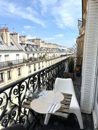 Bureau fermé  idéal pour votre activité professionnelle à Paris 8