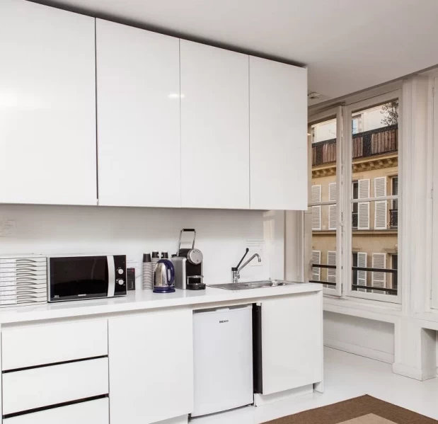 Bureau fermé  idéal pour votre activité professionnelle à Paris 8e Arrondissement