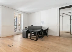 Plateau privé  idéal pour votre activité professionnelle à Paris 8e Arrondissement