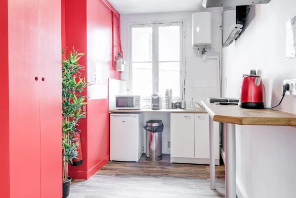 Bureau fermé  idéal pour votre activité professionnelle à Paris 8e Arrondissement
