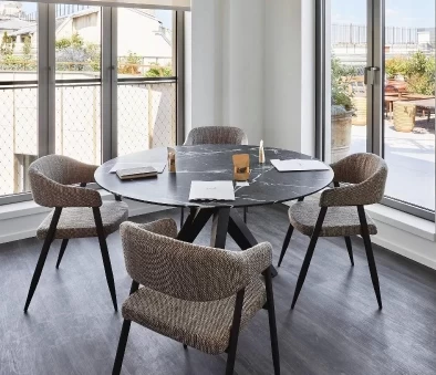 Plateau privé  idéal pour votre activité professionnelle à Paris 8e Arrondissement