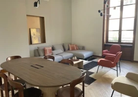Plateau privé  idéal pour votre activité professionnelle à Paris 8e Arrondissement