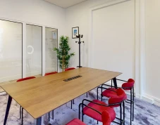 Plateau privé  idéal pour votre activité professionnelle à Paris 8e Arrondissement