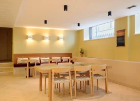 Bureau fermé  idéal pour votre activité professionnelle à Paris 8e Arrondissement