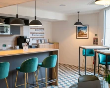 Bureau fermé  idéal pour votre activité professionnelle à Paris 8e Arrondissement