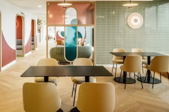 Plateau privé  idéal pour votre activité professionnelle à Paris 9e Arrondissement