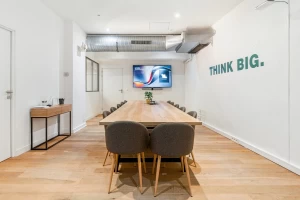 Bureau fermé  idéal pour votre activité professionnelle à Paris 9e Arrondissement