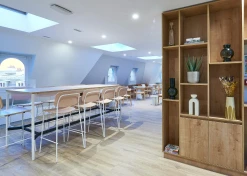 Plateau privé  idéal pour votre activité professionnelle à Paris 9e Arrondissement