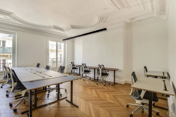 Bureau fermé  idéal pour votre activité professionnelle à Paris