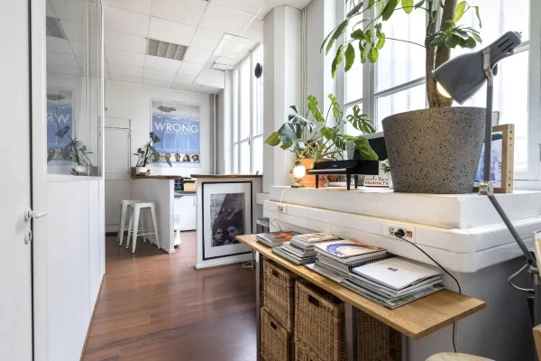 Bureau fermé  idéal pour votre activité professionnelle à Paris