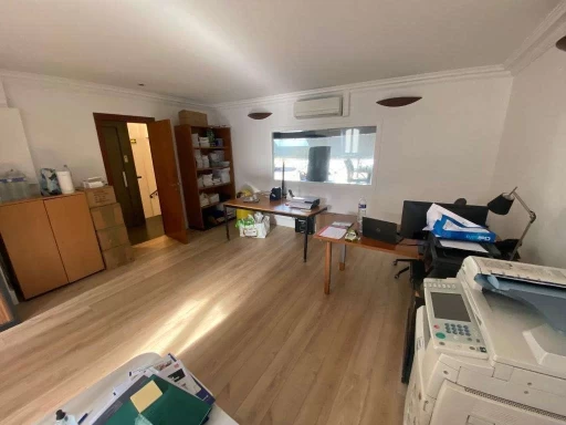 Bureau fermé  idéal pour votre activité professionnelle à Paris