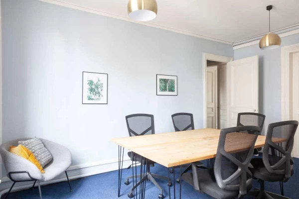 Bureau fermé  idéal pour votre activité professionnelle à Paris