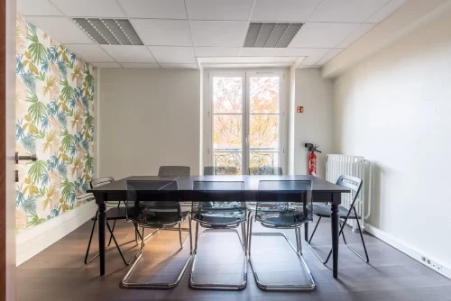 Bureau fermé  idéal pour votre activité professionnelle à Paris