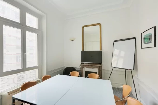 Bureau fermé  idéal pour votre activité professionnelle à Paris