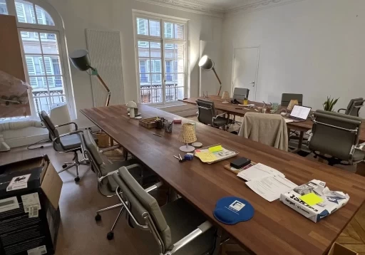 Bureau fermé  idéal pour votre activité professionnelle à Paris