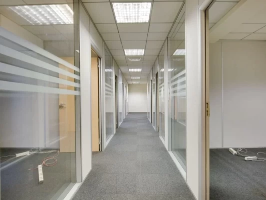 Bureau fermé  idéal pour votre activité professionnelle à Paris