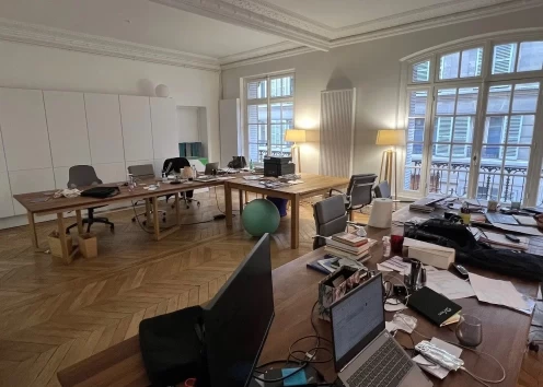 Bureau fermé  idéal pour votre activité professionnelle à Paris