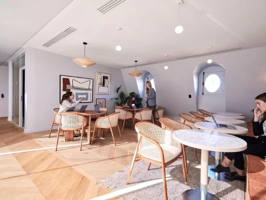 Bureau fermé  idéal pour votre activité professionnelle à Paris