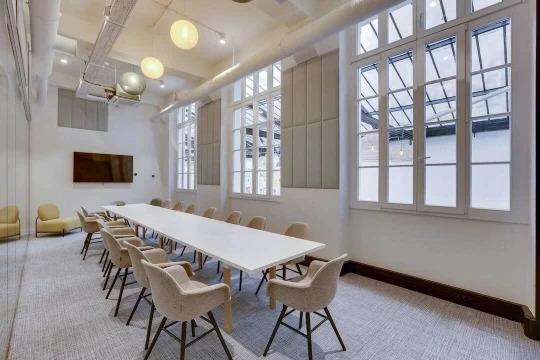 Bureau fermé  idéal pour votre activité professionnelle à Paris