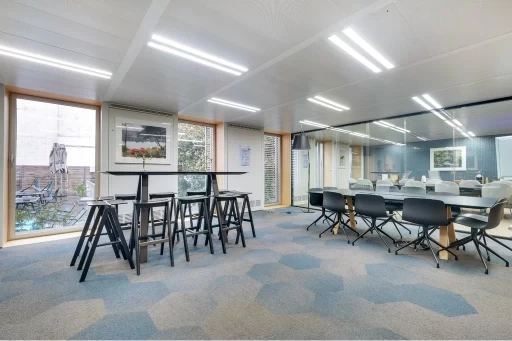 Bureau fermé  idéal pour votre activité professionnelle à Paris